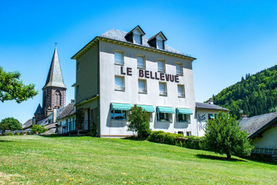 Commerce à vendre à Laveissière, Cantal, Auvergne, avec Leggett Immobilier