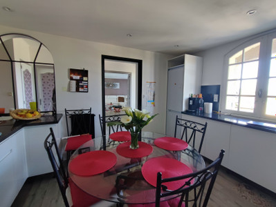 French property for sale in Roullet-Saint-Estèphe, Charente - €275,600 - photo 4