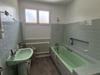 French property for sale in Callac, Côtes-d'Armor - €125,350 - photo 10