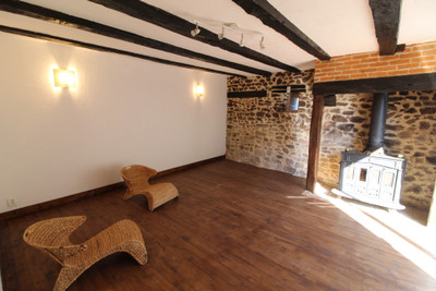French property for sale in Les Salles-Lavauguyon, Haute-Vienne - €77,000 - photo 1
