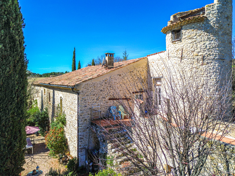 Propriété à vendre à Saint-Laurent-du-Verdon, Alpes-de-Haute-Provence - 958 000 €