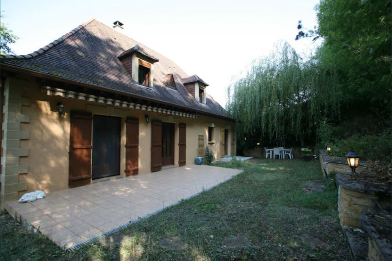 French property for sale in La Bachellerie, Dordogne - &#8364;288,000 - photo 2