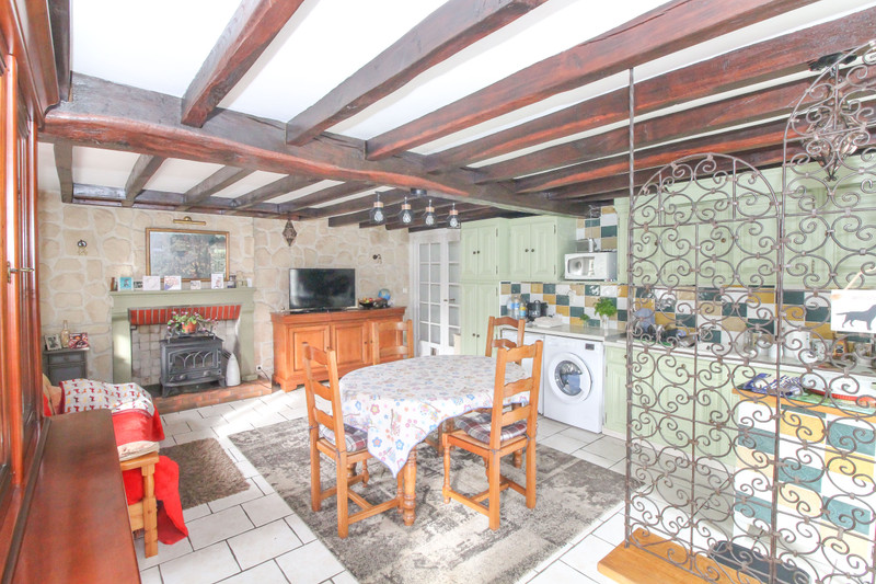 French property for sale in La Tardière, Vendée - €100,000 - photo 2