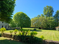 Chateau à vendre à Les Artigues-de-Lussac, Gironde - 1 650 000 € - photo 2