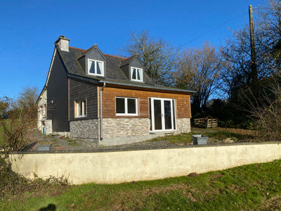 Maison à vendre à Duault, Côtes-d'Armor, Bretagne, avec Leggett Immobilier