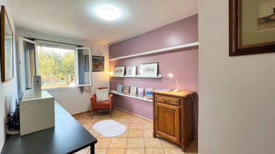 French property for sale in Flayosc, Var - €465,000 - photo 6