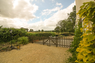 French property for sale in Saint-Maurice-des-Noues, Vendée - €119,900 - photo 9