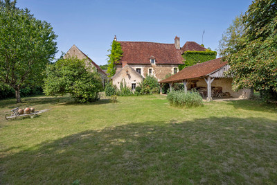 French property for sale in La Celle-sur-Nièvre, Nièvre - €350,000 - photo 8