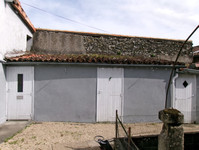 Maison à vendre à Availles-Limouzine, Vienne - 46.900 € - photo 12