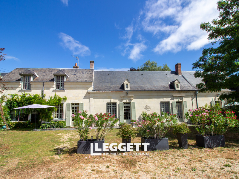 Maison 10 pièce(s), RESTIGNÉ