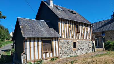 French property for sale in Barenton, Manche - €72,222 - photo 2