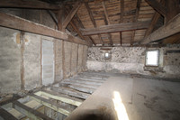 Maison à vendre à Confolens, Charente - 90.000 € - photo 5