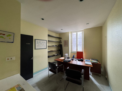 French property for sale in Castelnau Montratier-Sainte Alauzie, Lot - €267,500 - photo 3