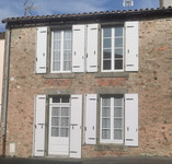 Maison à vendre à La Châtaigneraie, Vendée - 109 000 € - photo 1