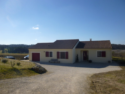 Maison à vendre à Saint-Hilaire-d'Estissac, Dordogne, Aquitaine, avec Leggett Immobilier