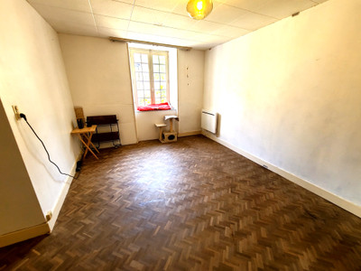 French property for sale in Benest, Charente - €66,600 - photo 2