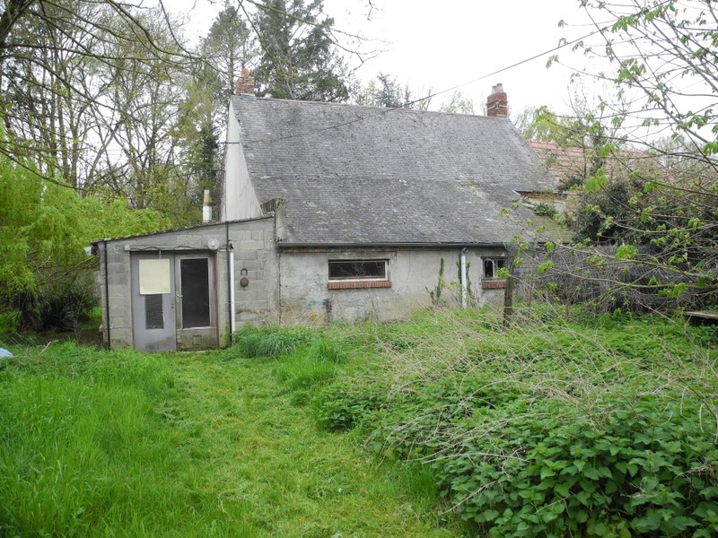 French property for sale in Saint-Pierre-de-Jards, Indre - €61,600 - photo 1