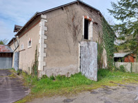 Grange à vendre à Villeloin-Coulangé, Indre-et-Loire - 100 000 € - photo 2