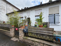 Propriété à vendre à Saint-Yrieix-la-Perche, Haute-Vienne - 172 800 € - photo n°1