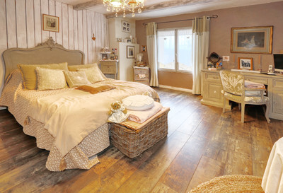 French property for sale in Murs, Vaucluse - €660,000 - photo 4