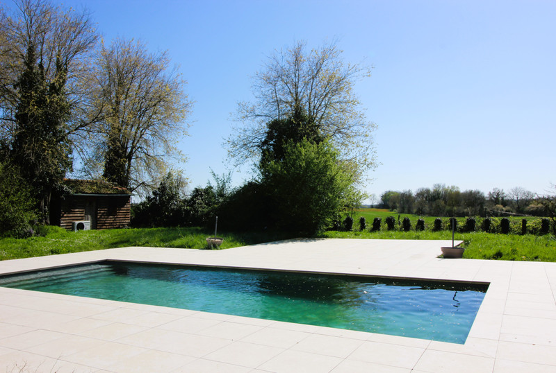 French property for sale in Villefagnan, Charente - €475,000 - photo 9