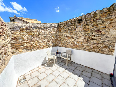 French property for sale in Neffiès, Hérault - €154,425 - photo 1