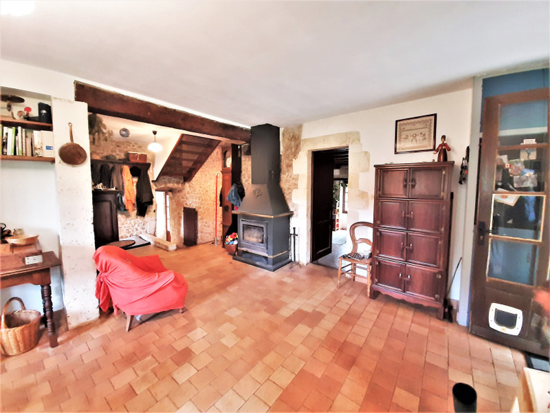 French property for sale in Champagne-et-Fontaine, Dordogne - &#8364;344,500 - photo 3