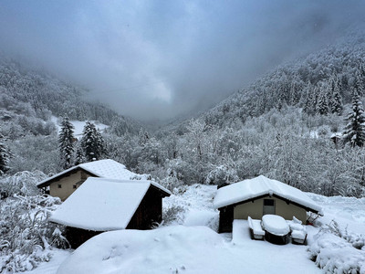 French property for sale in Les Gets, Haute-Savoie - €427,000 - photo 6