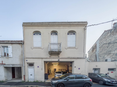 French property for sale in Angoulême, Charente - €441,000 - photo 2