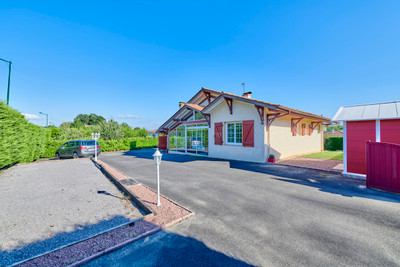 French property for sale in Dax, Landes - €334,900 - photo 2