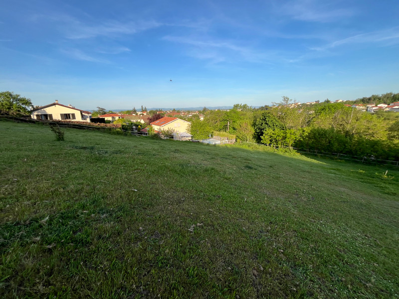 French property for sale in Montbrison, Loire - €99,000 - photo 5