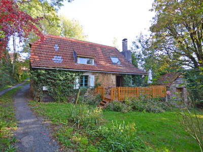 Maison à vendre à Juillac, Corrèze, Limousin, avec Leggett Immobilier