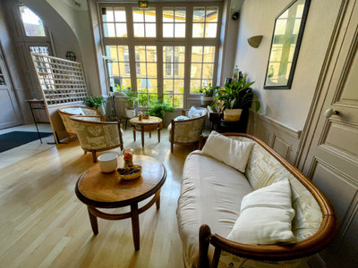 French property for sale in Sées, Orne - €369,600 - photo 2