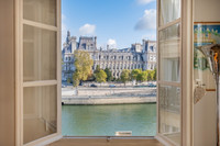 Propriété à vendre à Paris 4e Arrondissement, Paris - 740 000 € - photo n°1