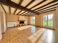 Maison à vendre à Médillac, Charente - 280 000 € - photo 4