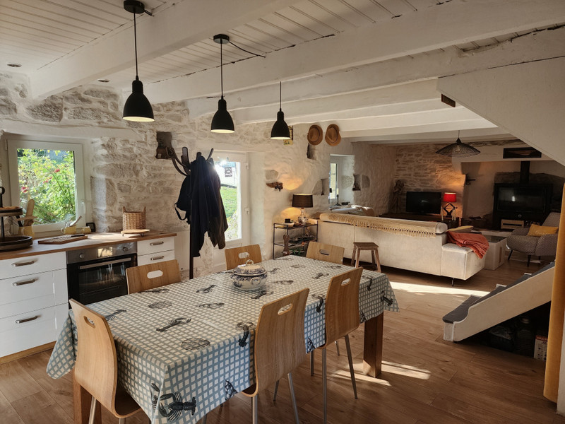 French property for sale in Plogastel-Saint-Germain, Finistère - €399,000 - photo 2