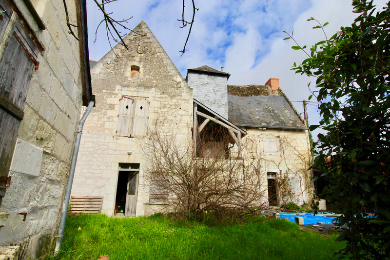 French property for sale in Bréhémont, Indre-et-Loire - €162,000 - photo 6