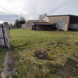French property for sale in Vanzay, Deux-Sèvres - €106,700 - photo 13