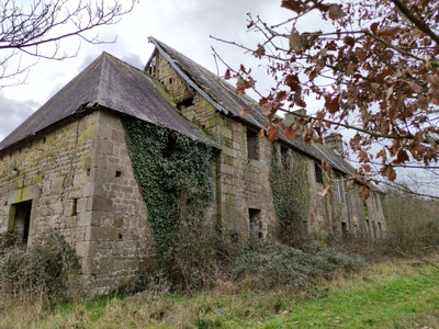 French property for sale in Noues de Sienne, Calvados - €477,000 - photo 2