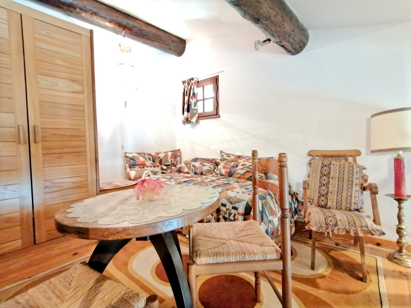 French property for sale in Vachères, Alpes-de-Haute-Provence - €540,000 - photo 9