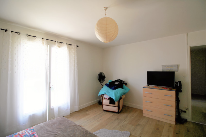 French property for sale in Lupsault, Charente - €167,400 - photo 6