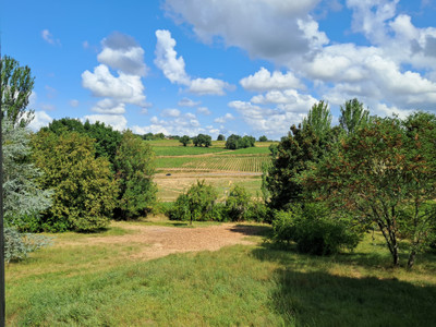 French property for sale in Bourg, Gironde - €399,990 - photo 3