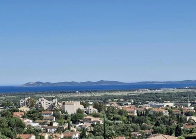 French property for sale in Hyères, Var - €1,095,000 - photo 1