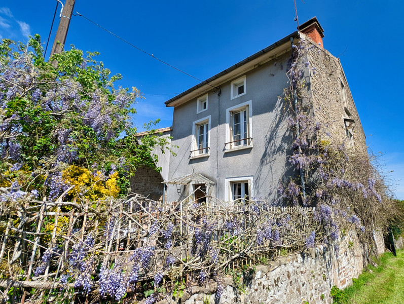 Maison à vendre à Châteauponsac, Haute-Vienne - 148.785 € - photo 1