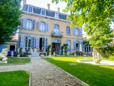 French property for sale in Mayenne, Mayenne - €950,000 - photo 1