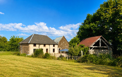 house for sale in Mayenne