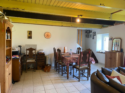 French property for sale in Lohuec, Côtes-d'Armor - €77,000 - photo 2