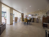 Propriété à vendre à Hiersac, Charente - 472 500 € - photo n°9