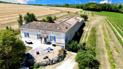 Maison à vendre à Bellevigne, Charente, Poitou-Charentes, avec Leggett Immobilier