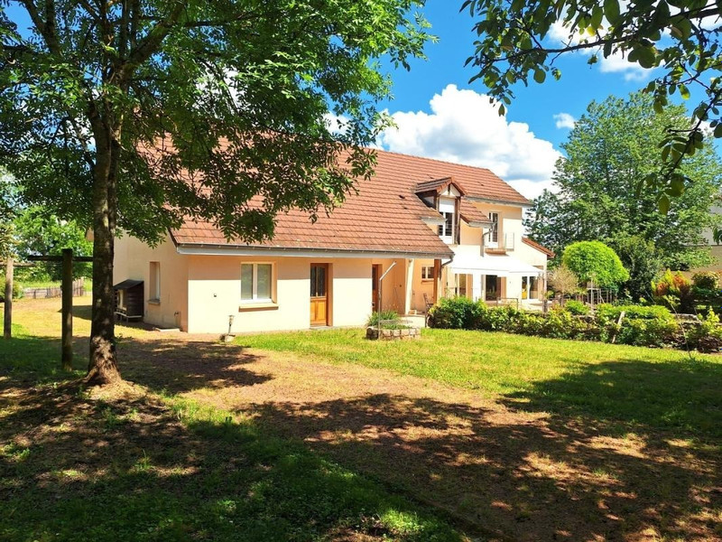 French property for sale in Chagny, Saône-et-Loire - €583,000 - photo 0